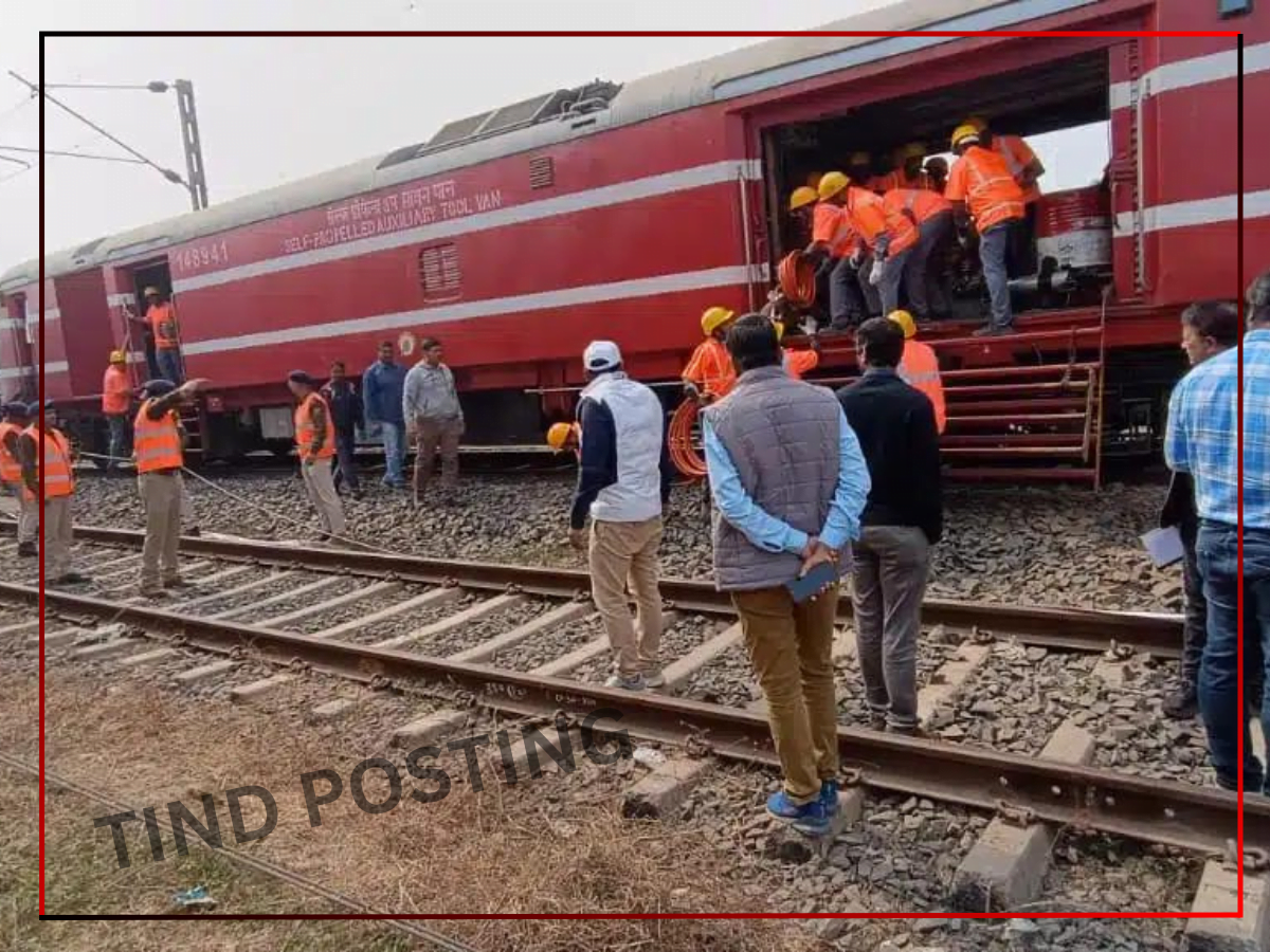 Jharkhand News: Ramgarh-Kanyakumari holiday special train meets with accident in Hatia, team engaged in rescue work
