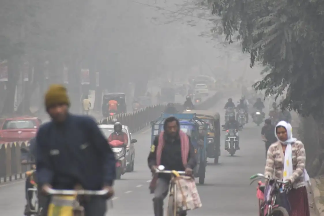 Jamshedpur Weather: Fog prevails in many districts including Jamshedpur, chances of rain in many areas of Jharkhand today.