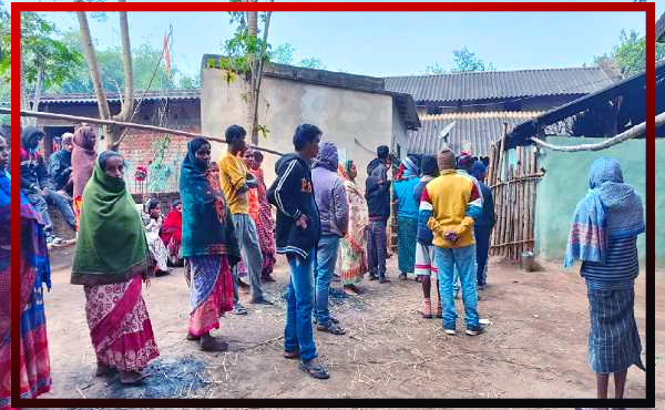 Ghatshila News: Man killed his wife and 2.5 years old son