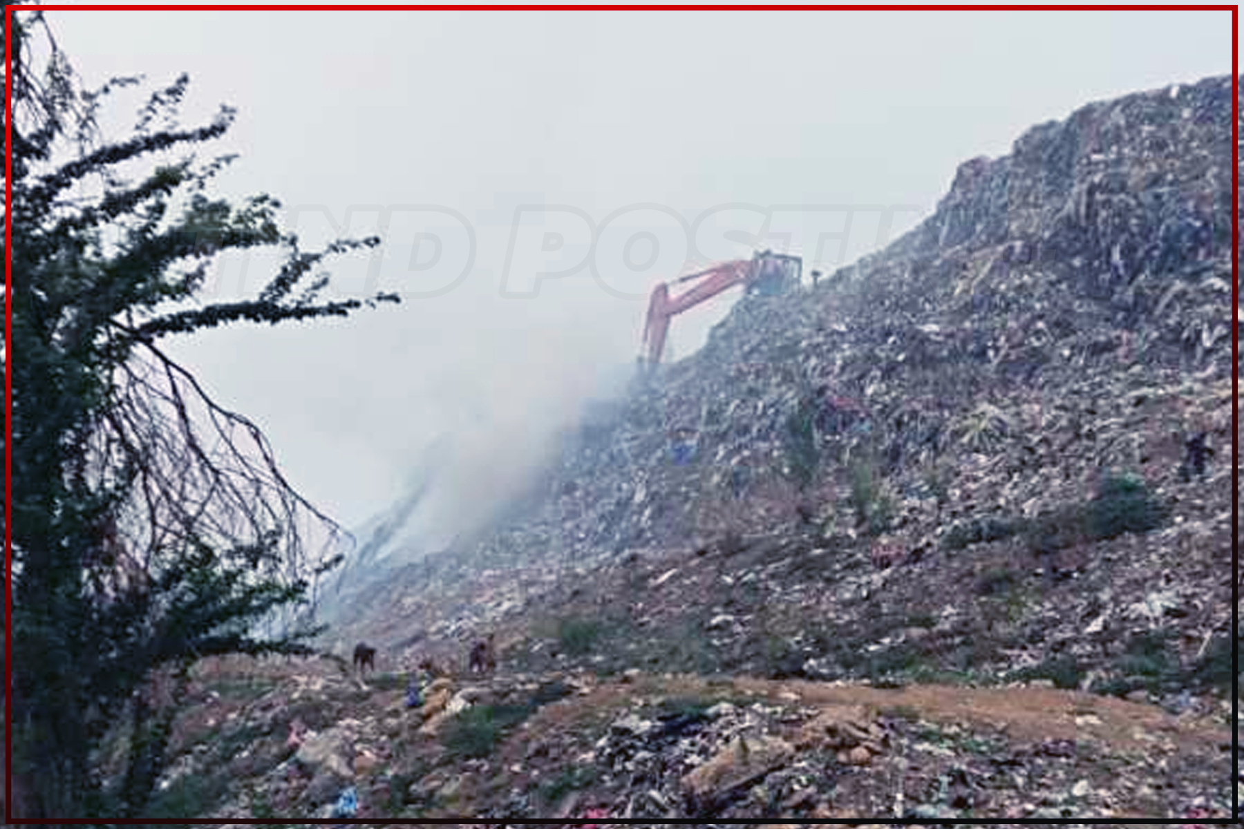 Jamshedpur News: Land mafia running JCB on land worth crores of Road Transport Corporation, trying to capture it