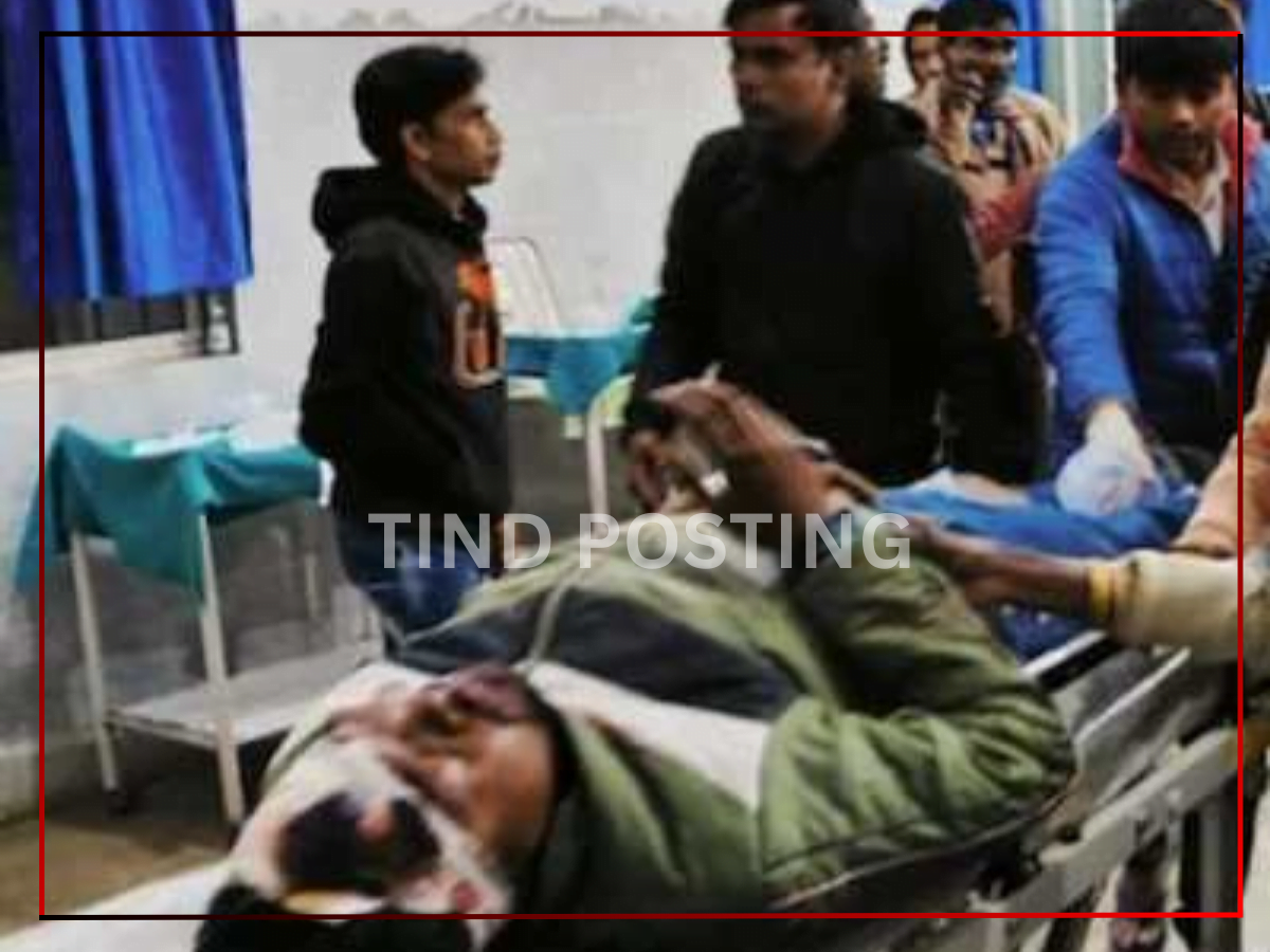 Jamshedpur News: A Vehicle crash at the Kapagoda overbridge left a Man critically injured, hospitalised