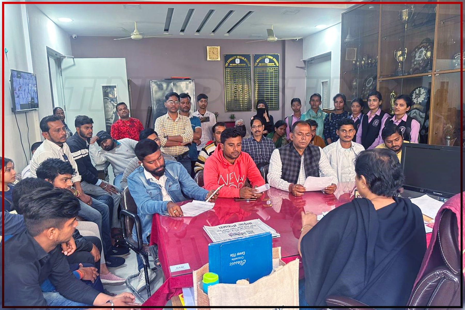 Jamshedpur News: Eight students from Graduate College fighting for their exam Admit card