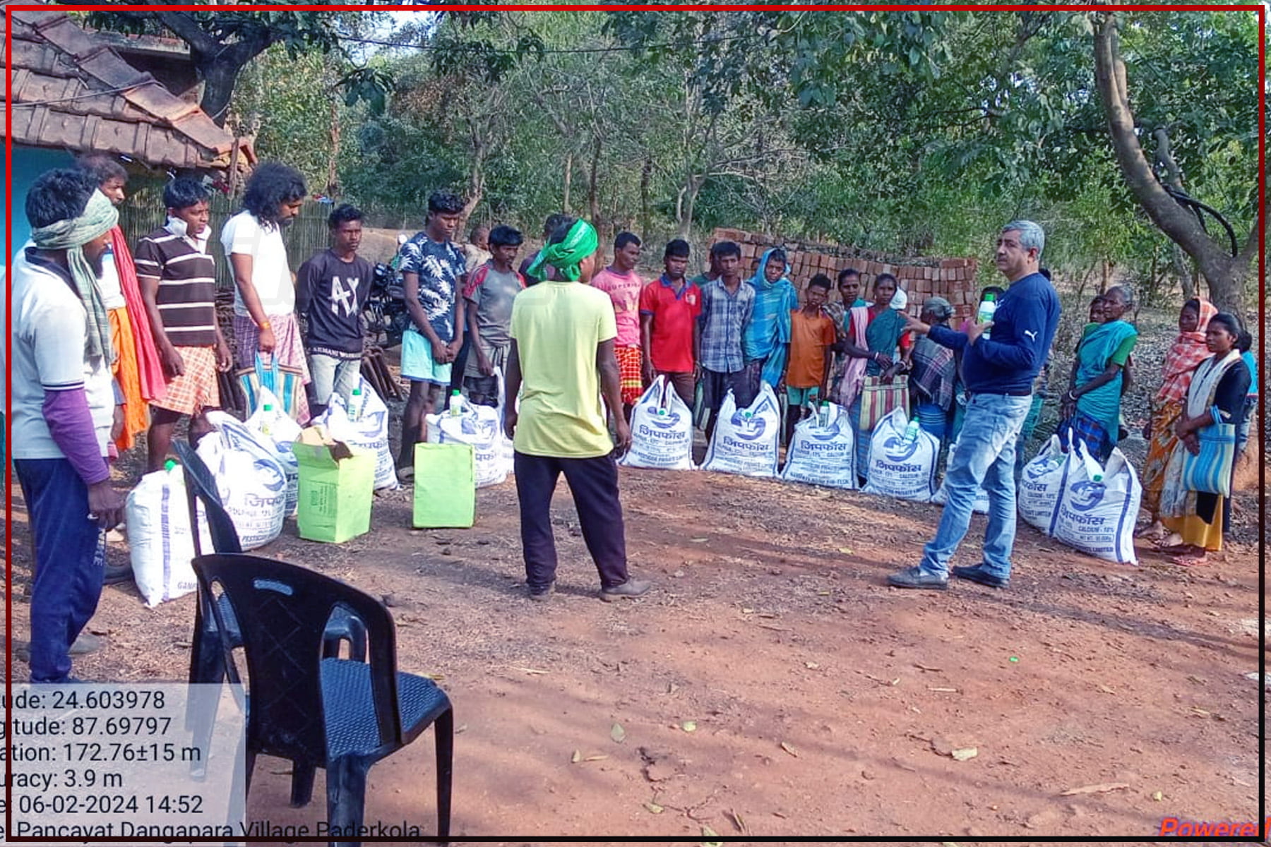 Phosphogypsum and Nano Urea fertilizers were distributed among the farmers in Pakur