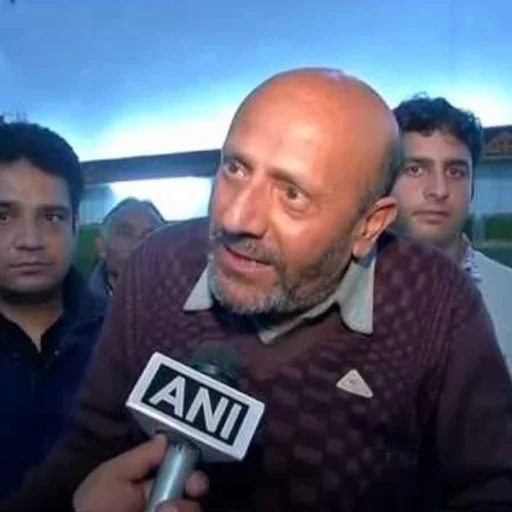 Delhi Court Notifies NIA on J&K MP Rashid's Bail Plea