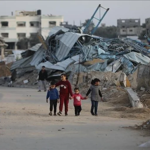 Gaza Ceasefire Delayed as Hamas Cites Logistical Issues with Hostage List