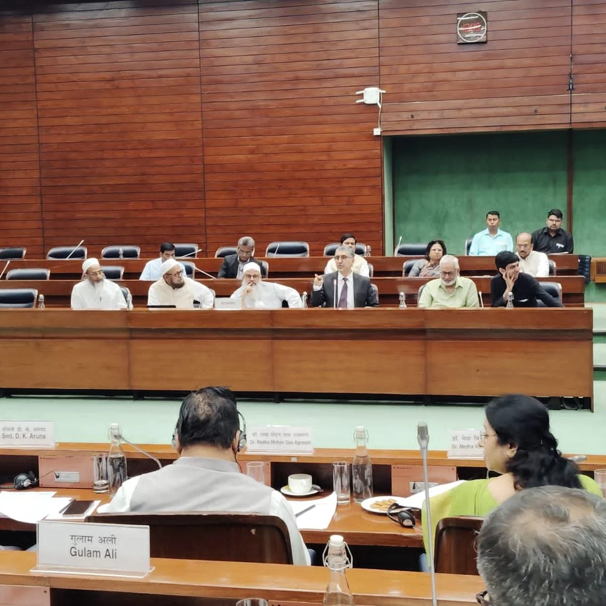 India Waqf Act: 14 Key Changes Approved After Review, Down From 66 Proposed