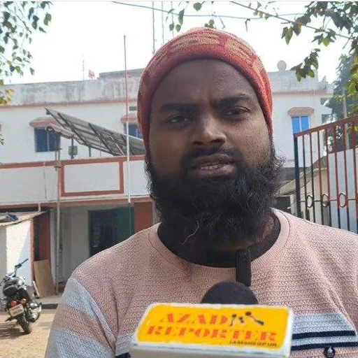 Jharkhand Men Find and Return ₹9,000 Left at ATM