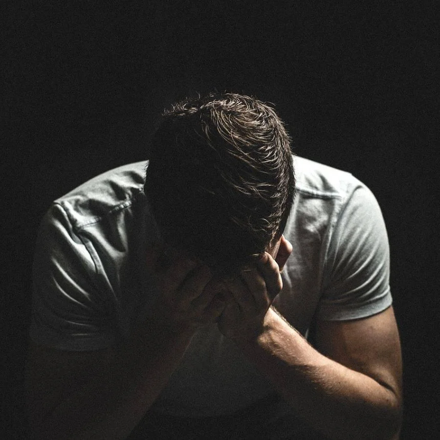 Karnataka Man Ends Life on Divorce Hearing Day, Citing Wife's Torture