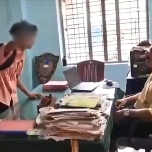 Kerala School Inquiry Launched After Student's Aggression Over Phone Confiscation