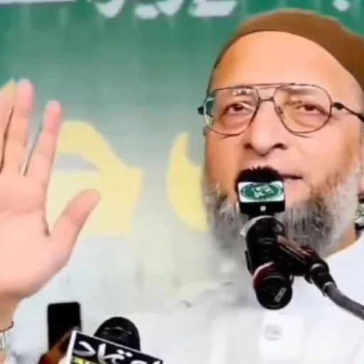 Owaisi: Kejriwal &amp; Modi 'Two Sides of Same Coin'