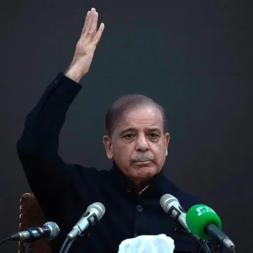 Pakistan Faces Tough 2025 Amid Rising US-China Tensions
