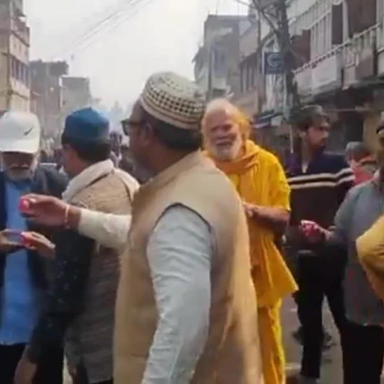 Prayagraj Muslims Open Homes, Mosques to Help Hindu Pilgrims After Stampede