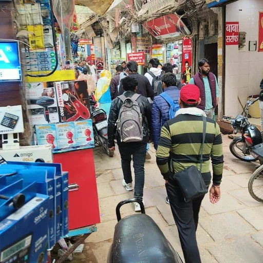 Varanasi's Historic Dalmandi Market Faces Demolition Under City Plan
