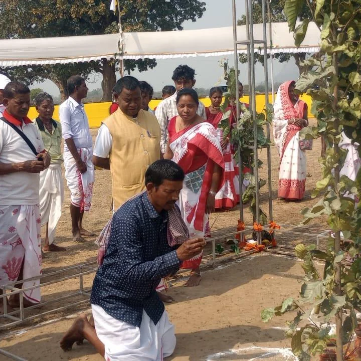 Jharkhand: 300 Adivasi Villages Celebrate Viddiri Flag Day with Traditional Festivities