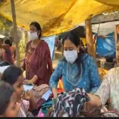 Jharkhand: 500+ Receive Clothes in Chakradharpur Charity Drive