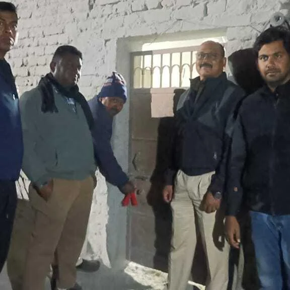 Jharkhand Cracks Down on Illegal Stone Mining, Seals Crusher Unit in Pakur