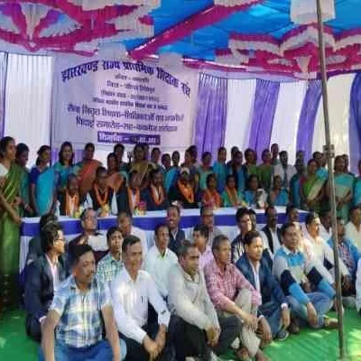 Jharkhand Teachers Honored at Farewell, Outstanding Educators Recognized