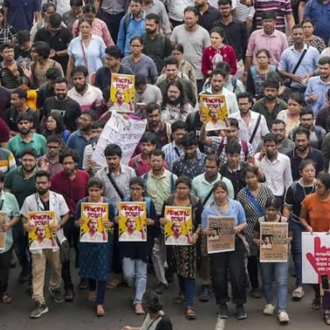 Kolkata Doctor Murder: Parents Protest, Demand Justice on Victim's Birthday