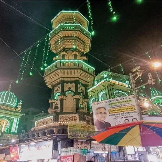 Mumbai's Minara Masjid Trustee Appointment Sparks Outrage, Violates Century-Old Deed