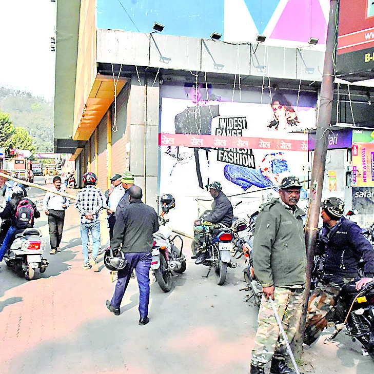 Ranchi Admin Reclaims Land from News Channel After Court Order