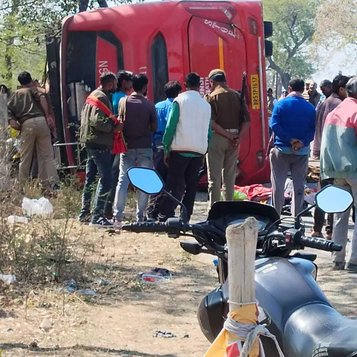 Uttar Pradesh: 20 Pilgrims Injured After Bus Overturns Near Chitrakoot