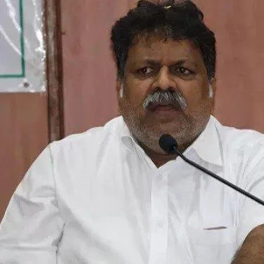 Uttara Kannada Minister Warns: Cow Smugglers Could Be Shot